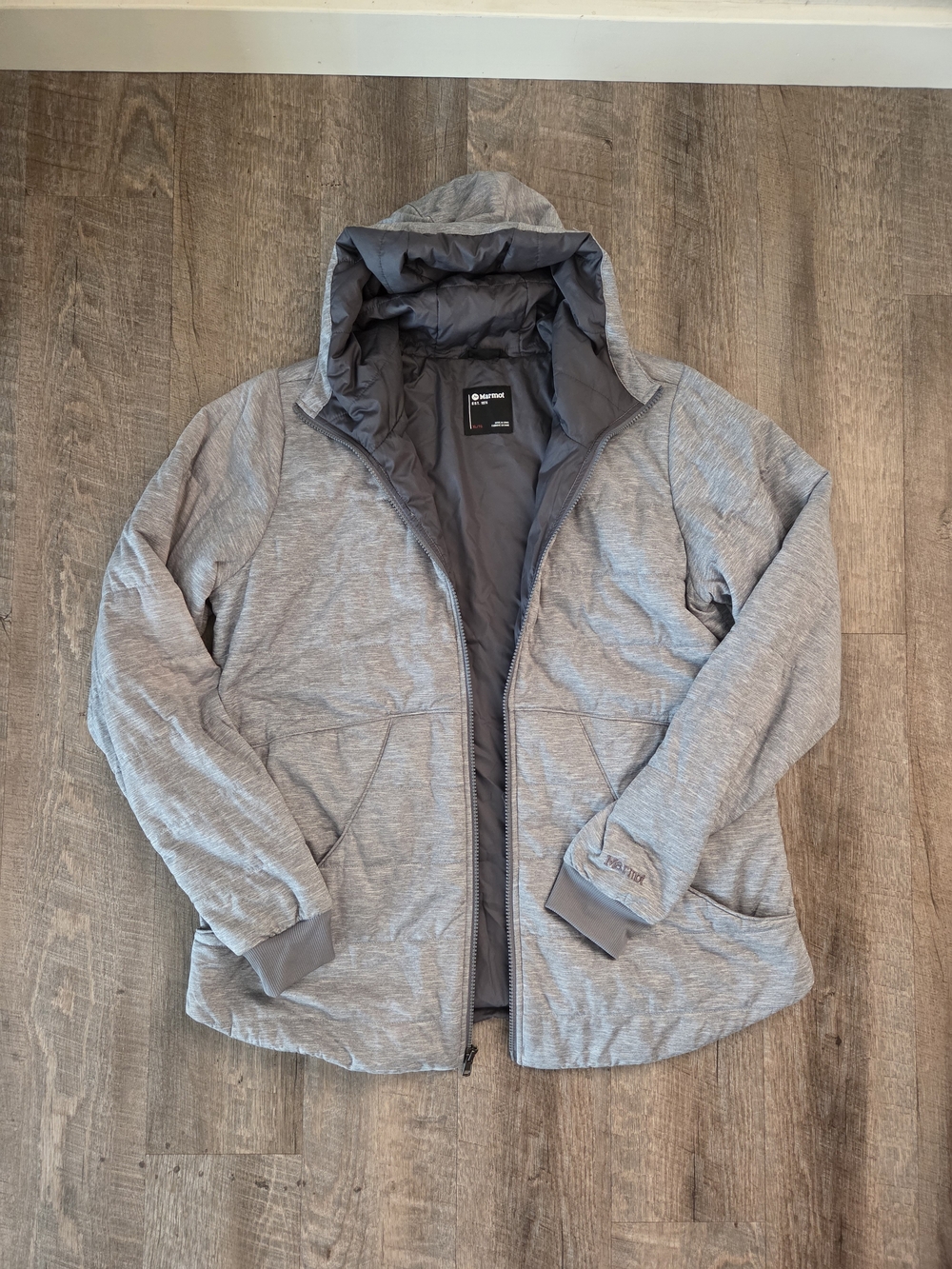 Marmot Womens Gray Hooded Puffer Style Jacket